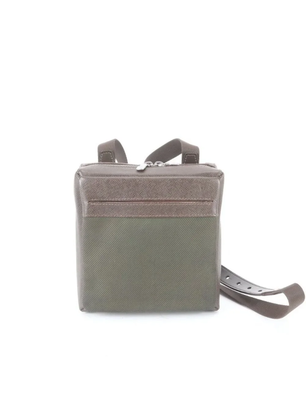 Louis Vuitton Taiga Sayan Leather Shoulder Bag Crossbody Messenger Business